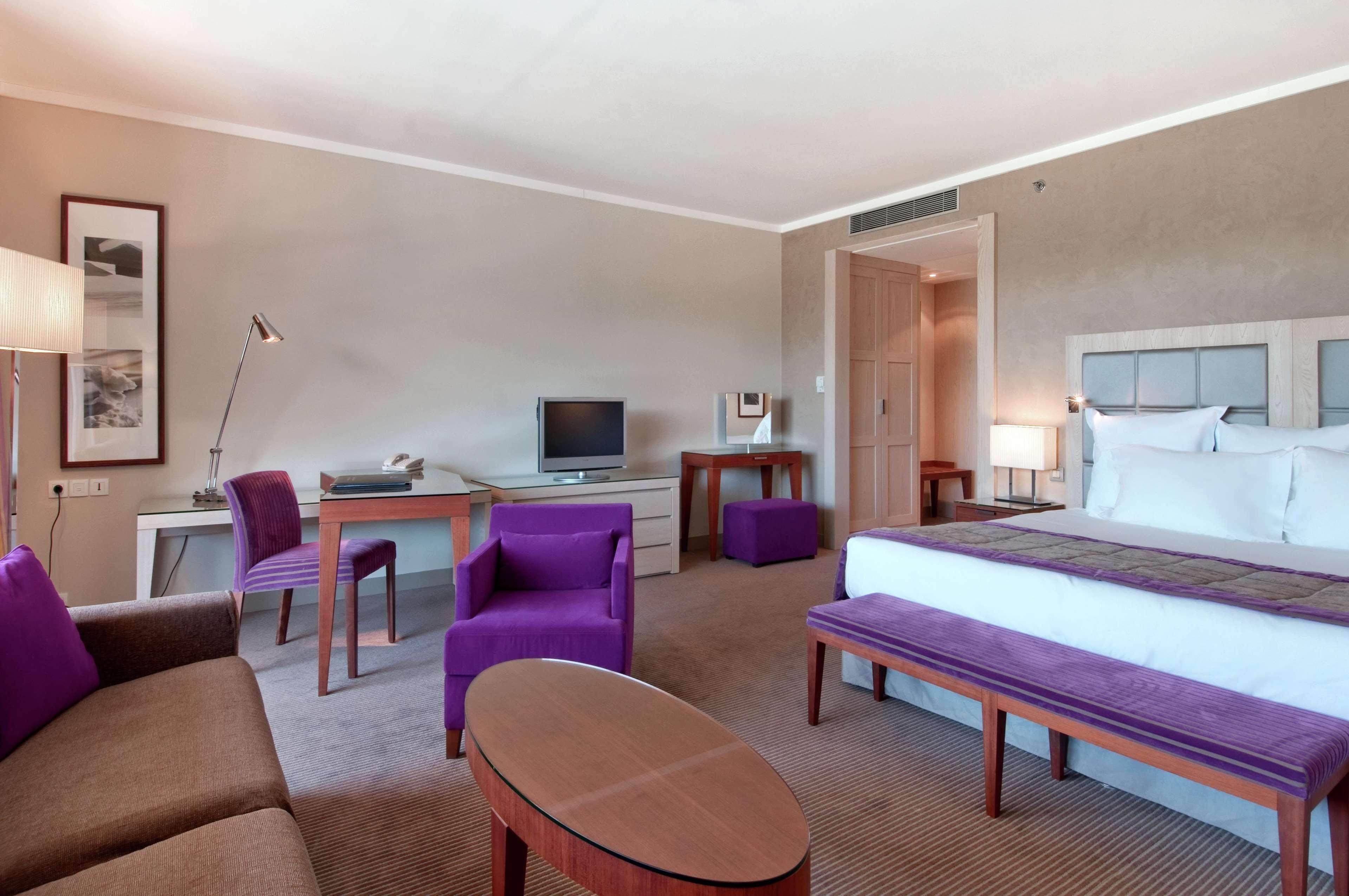 Hilton Evian Les Bains Hotell Rum bild