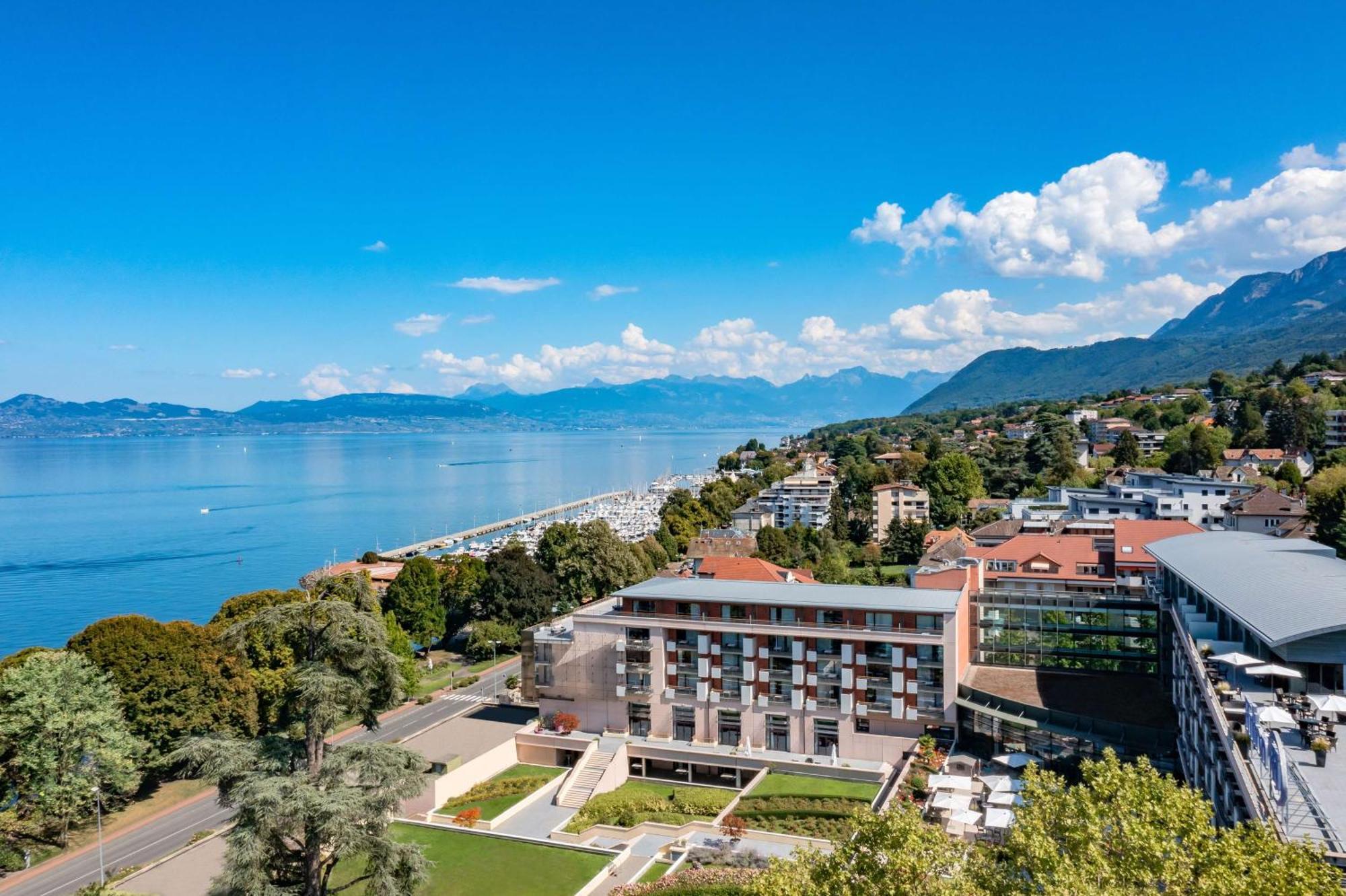 Hilton Evian Les Bains Hotell Exteriör bild